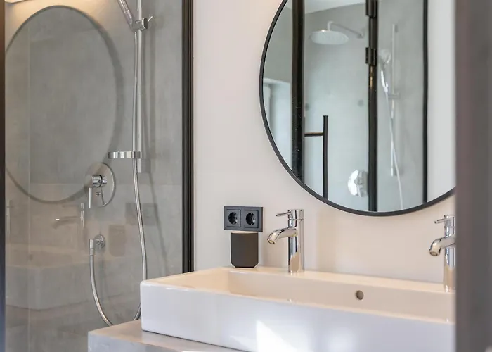 Leni 3 דינטן אם הוכקוניג